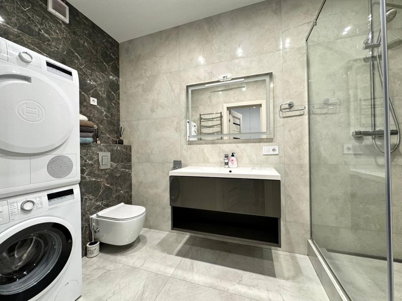 45 Pearl 2 Bedrooms Disign Apartment Одеса Екстер'єр фото
